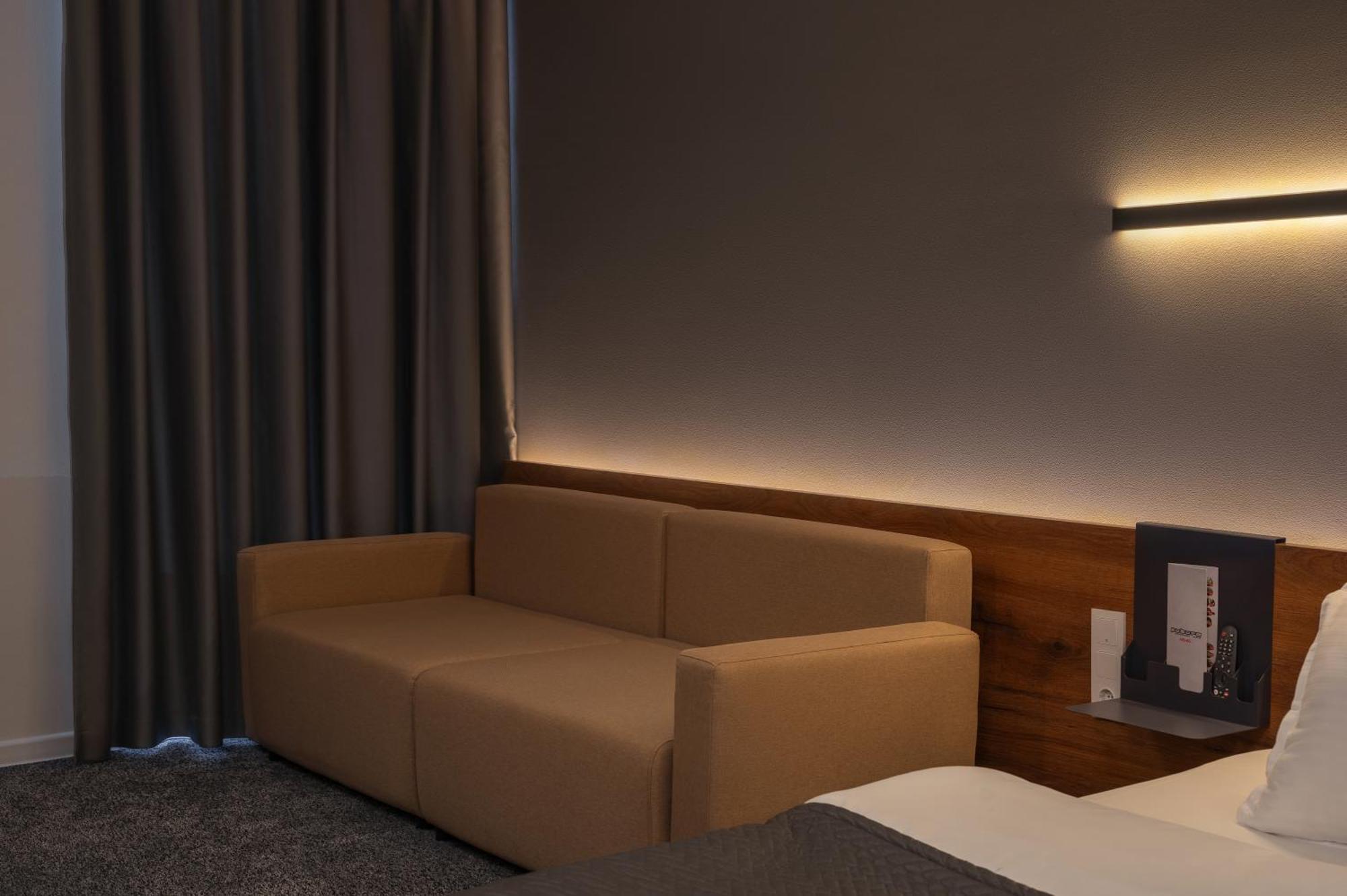 Duo Hotel By Futuro Бишкек Экстерьер фото